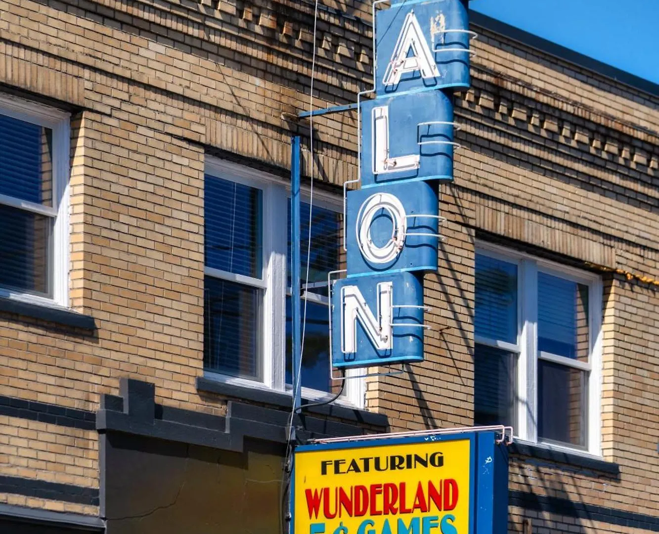 Sunny Studio Apartment - Food Carts, Coffee & Bars Portland